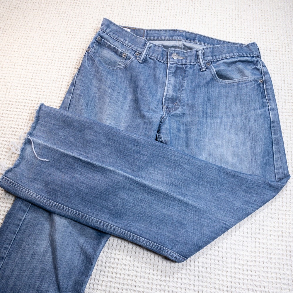 Levis 514 Straight Fit Jeans Mens 33x30 Blue Denim Raw Hem Cutoff Casual Pants